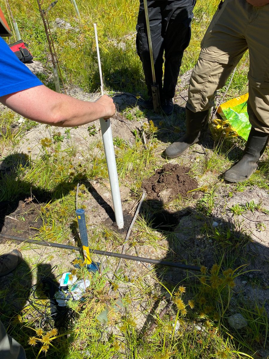 Piezometer pipe installation